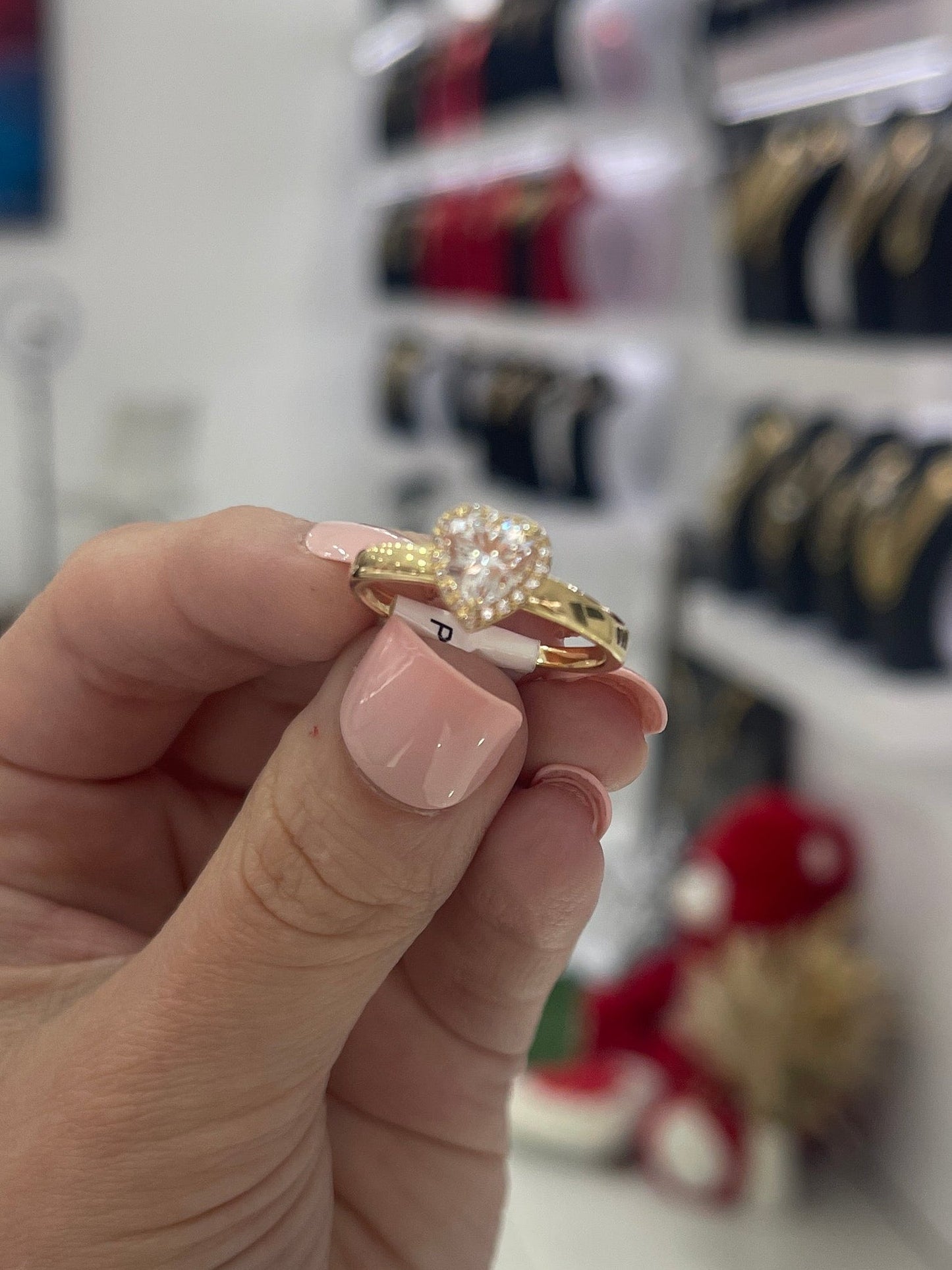 10K White Heart Ring - Miami Jewelry