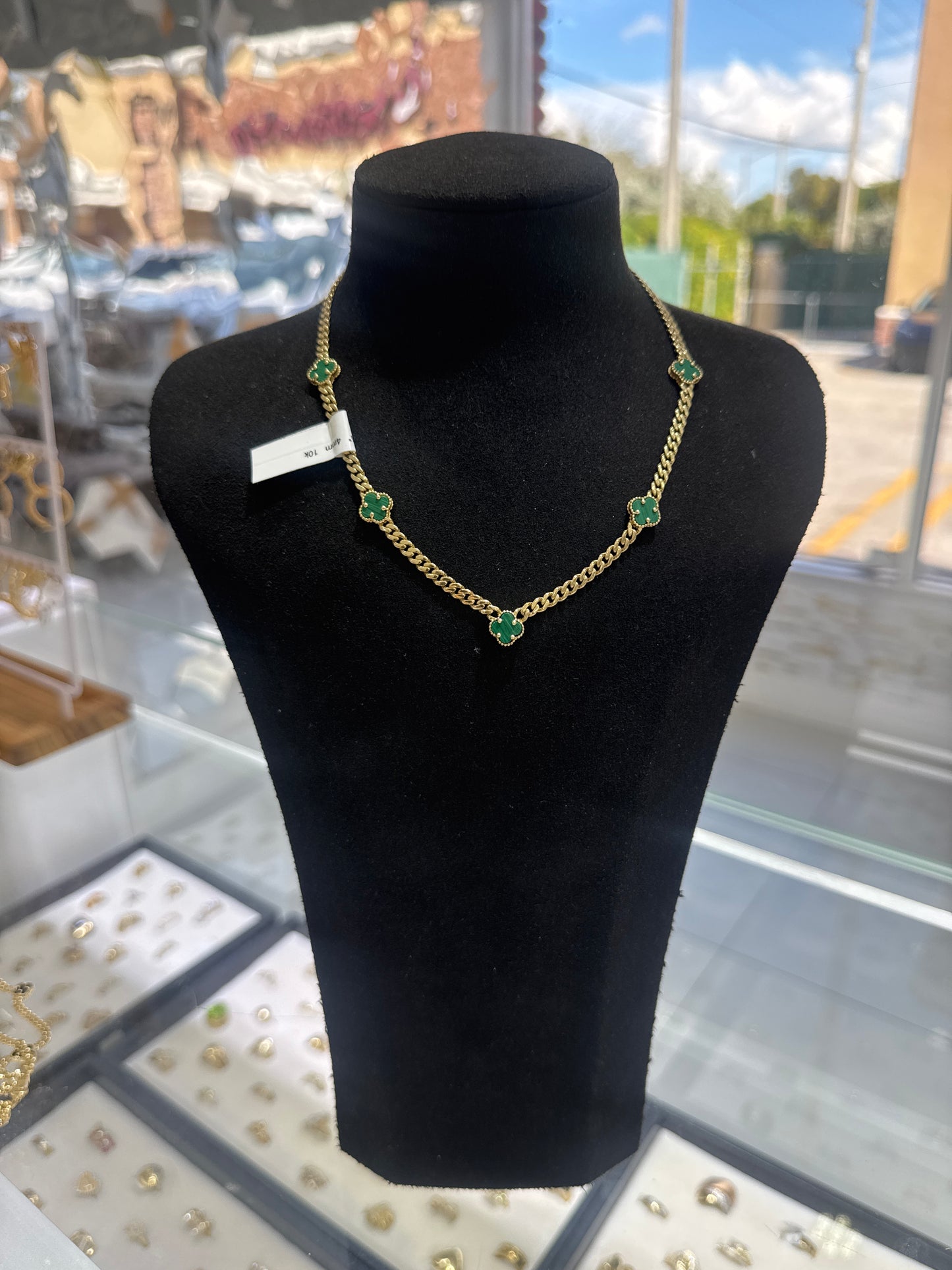 10K Green Flower Necklace