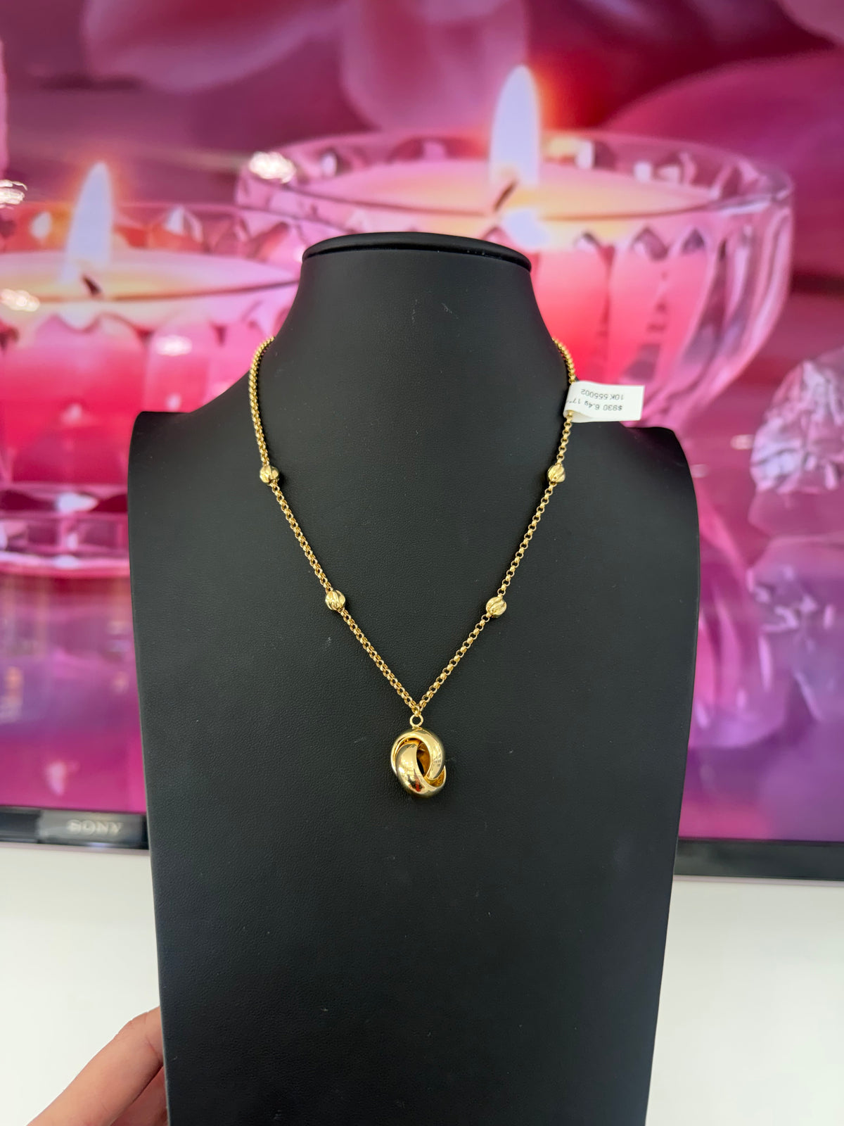 10k women necklace