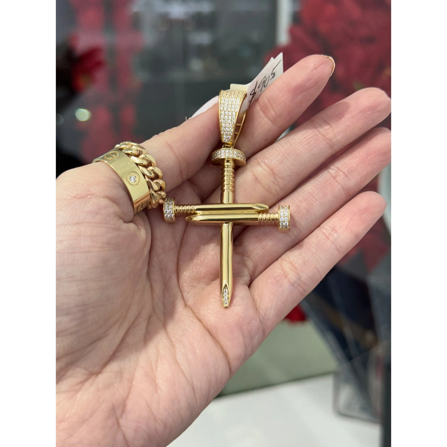 14K Tornillito Charm