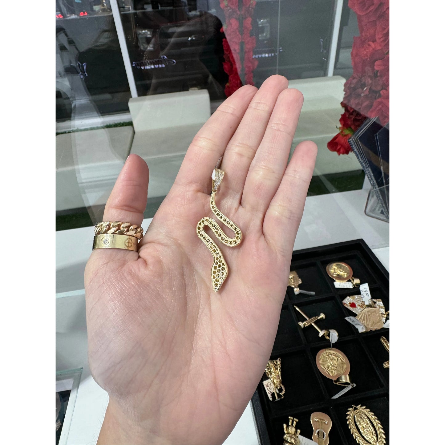 14K Serpentina Charm