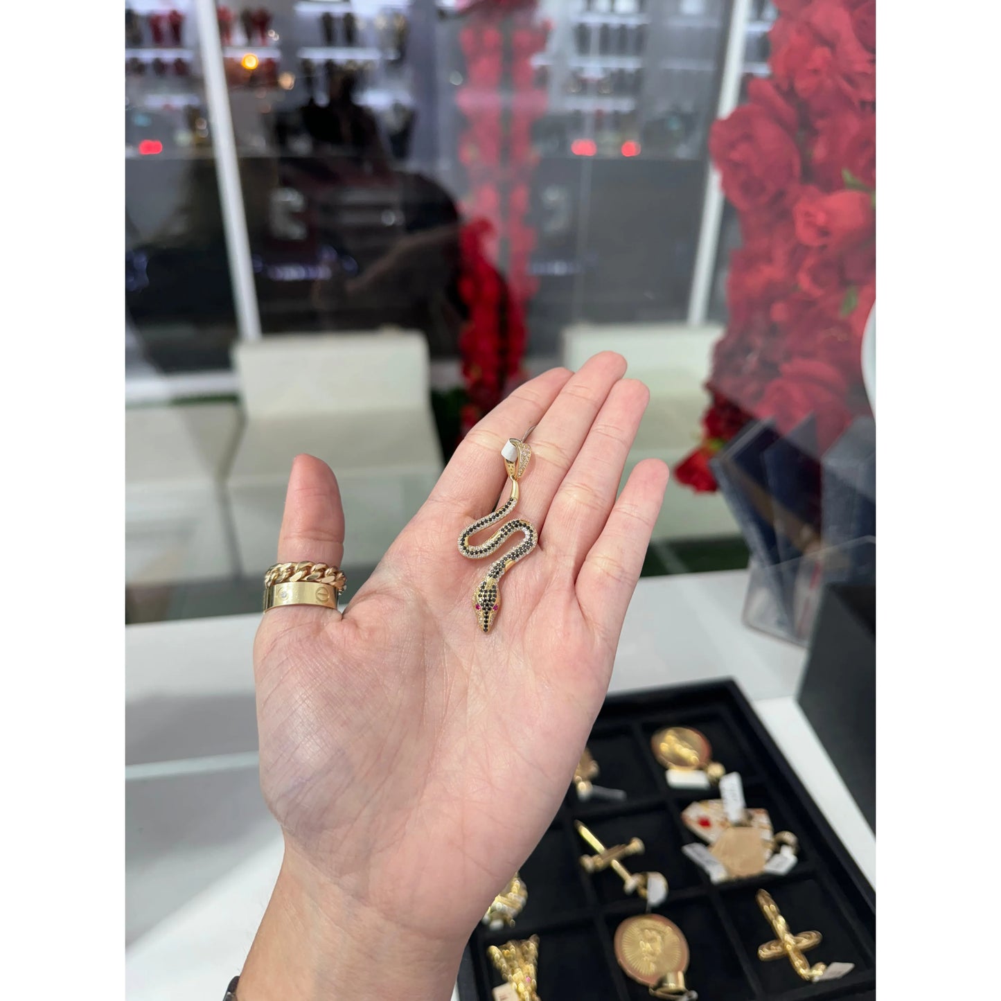 14K Serpentina Charm
