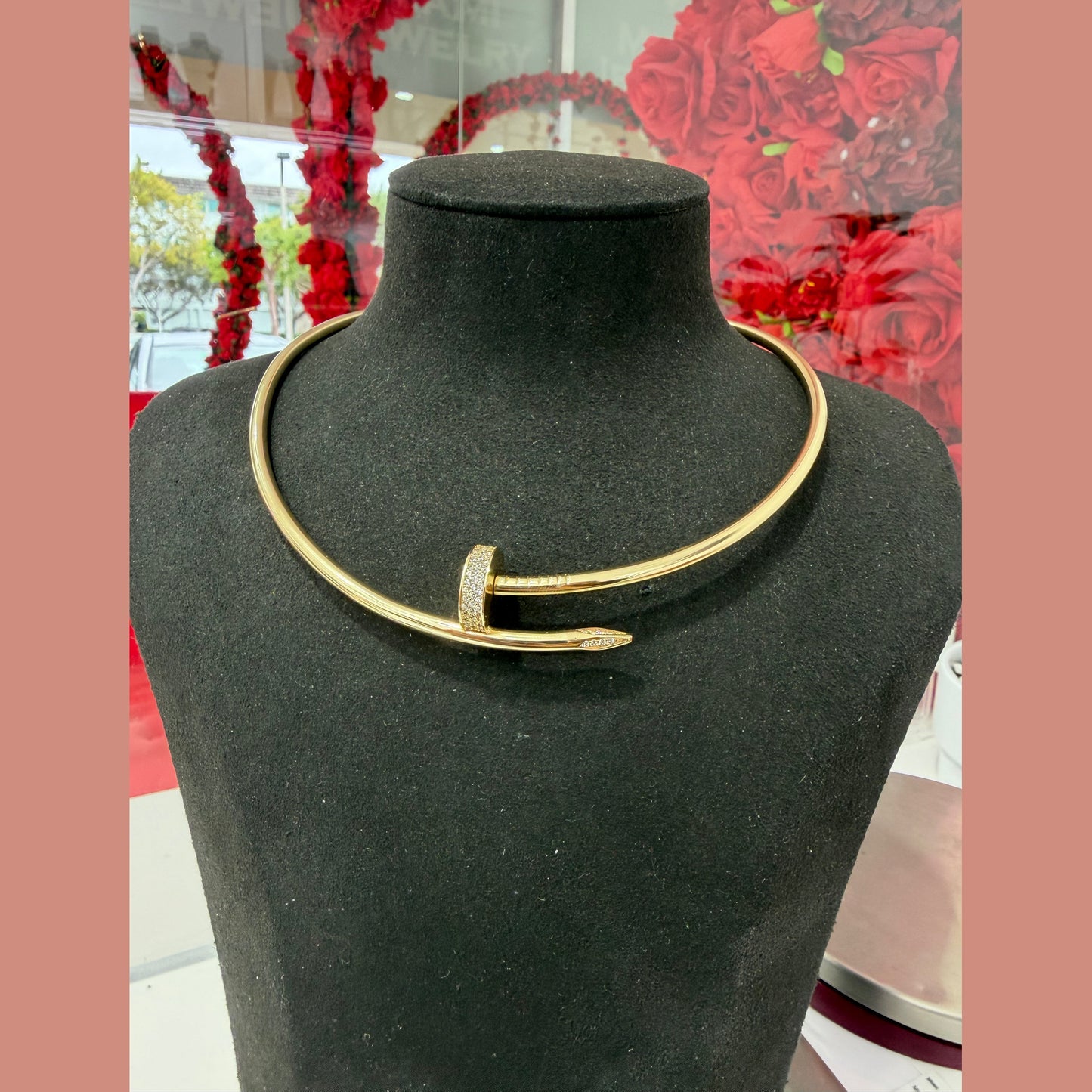 14k collar de clavo