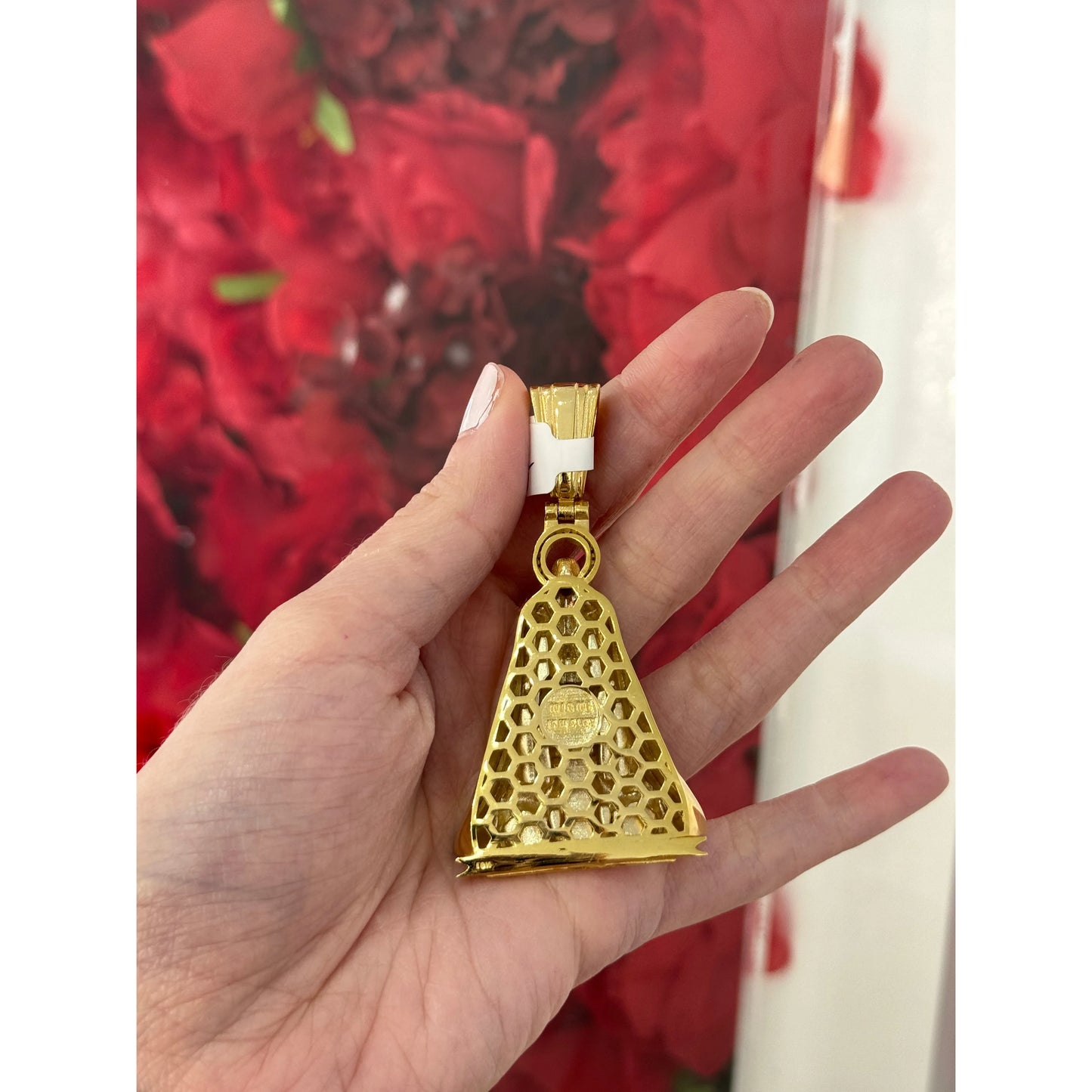 10K Medium Lazaro Charm