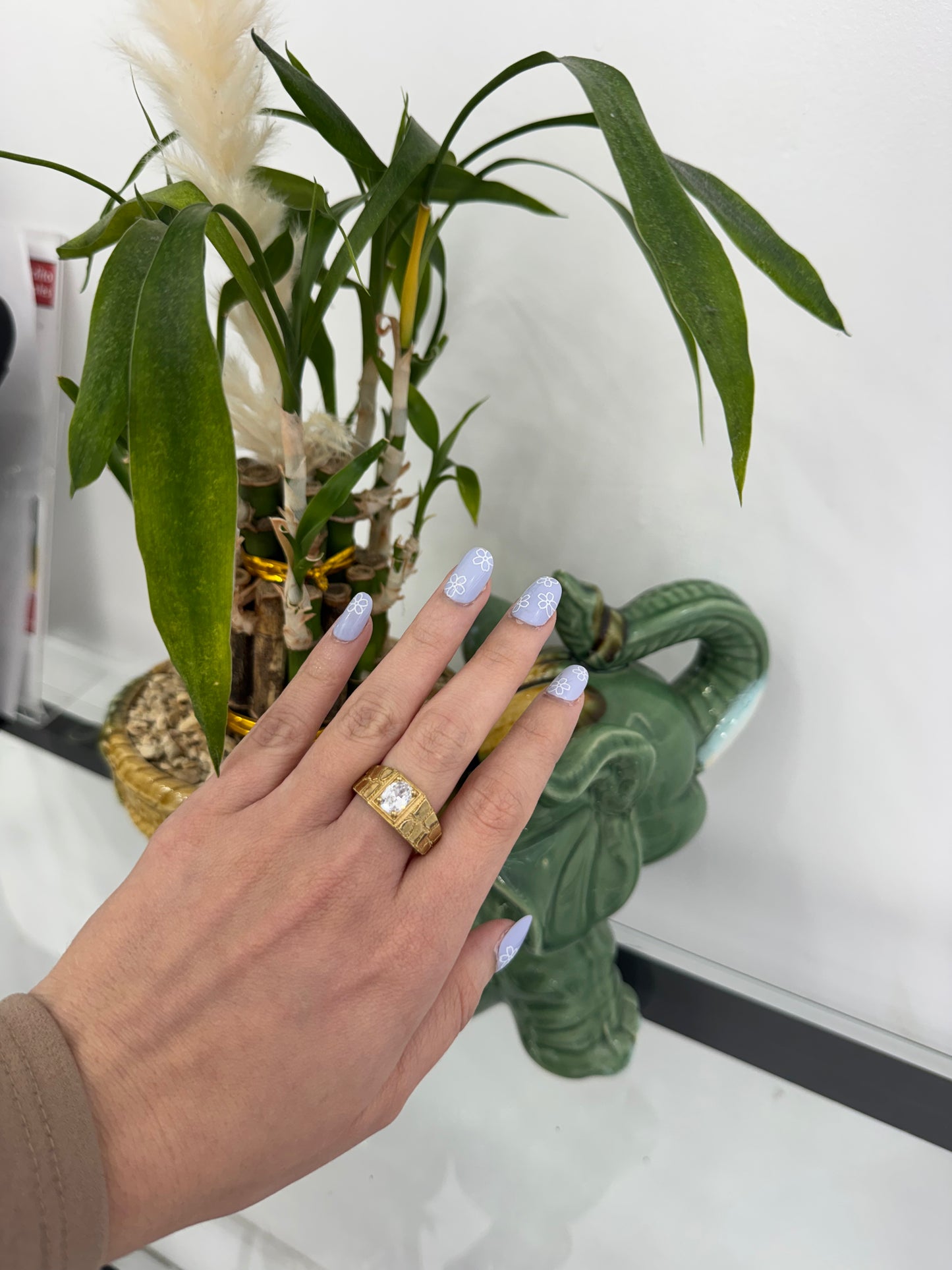 10K White Stone Ring