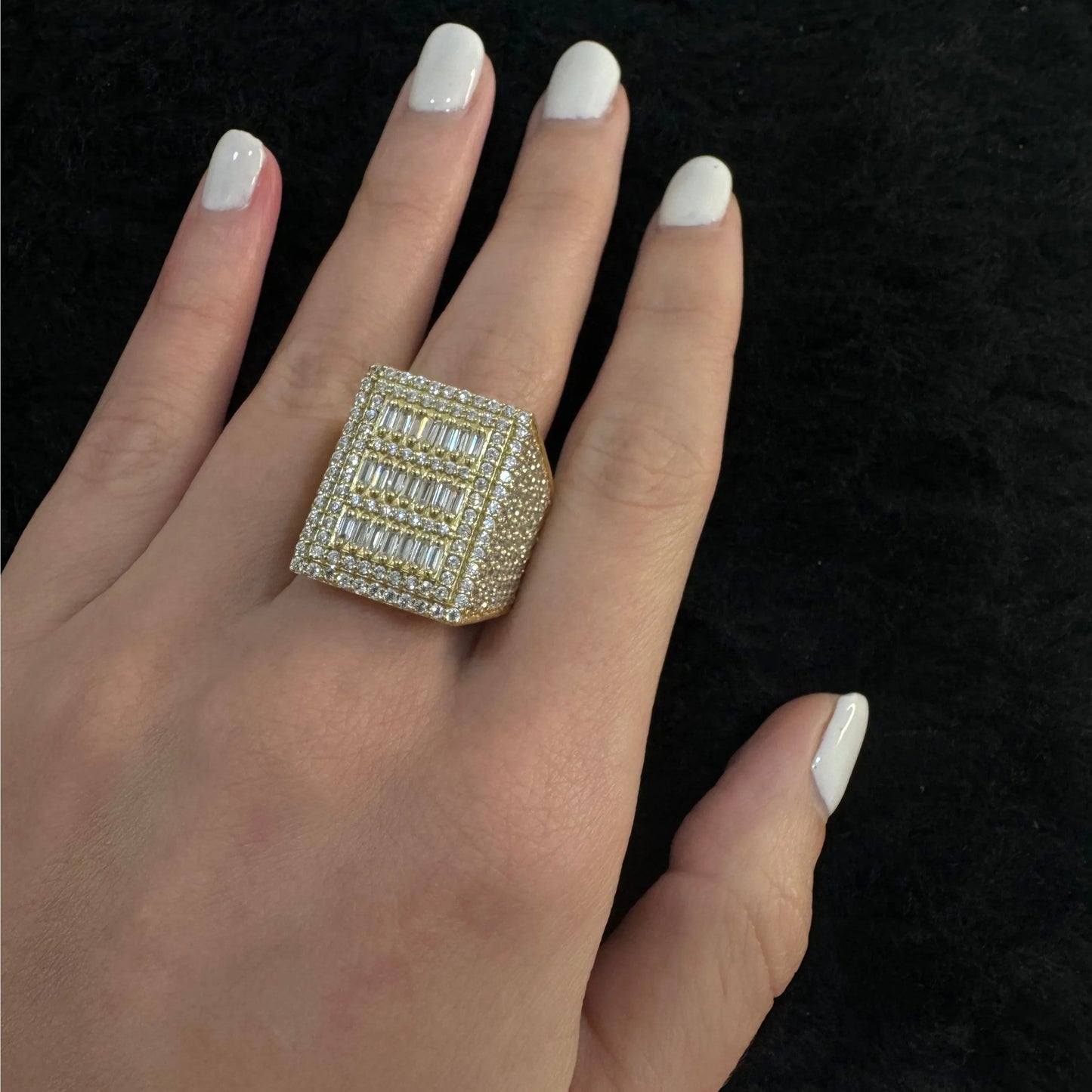 14K White Stone Ring