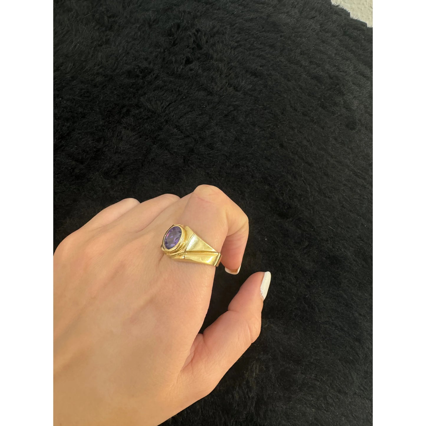 14K Purple Stone Ring