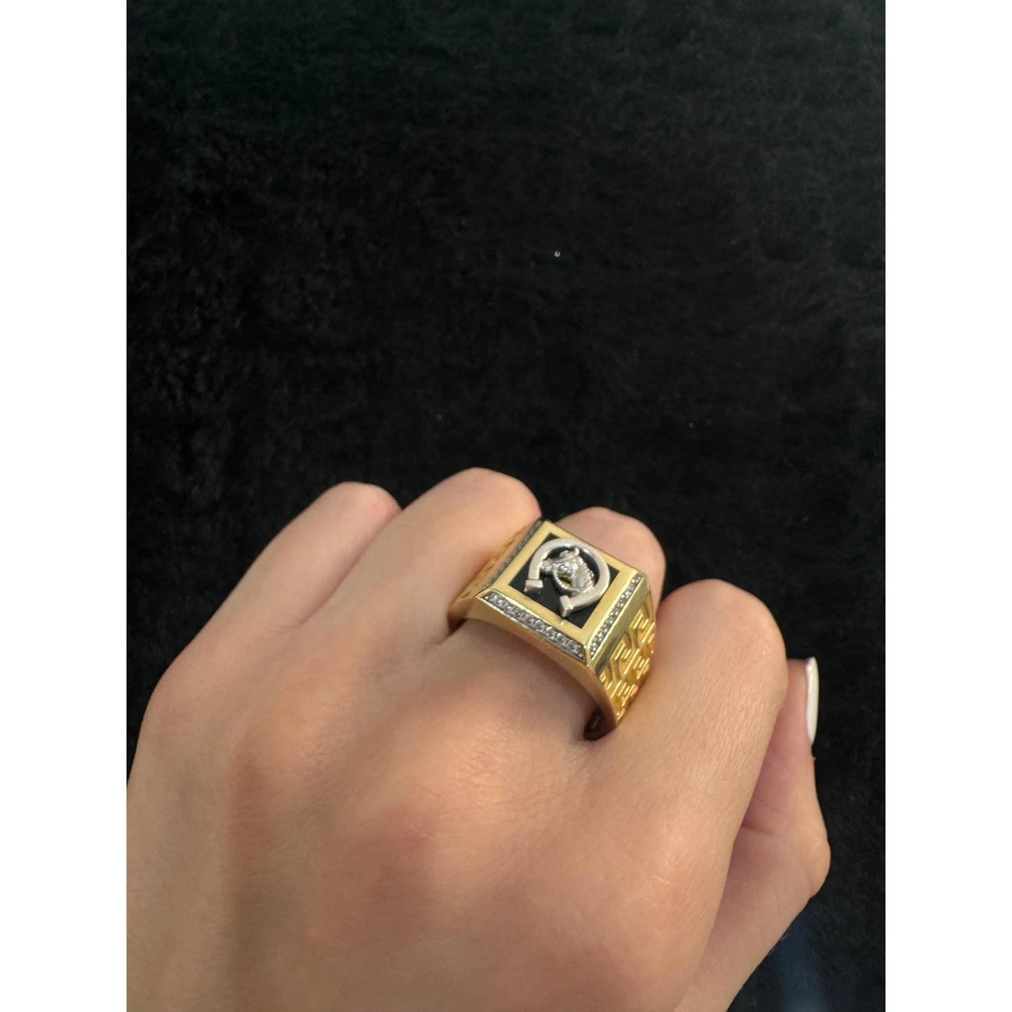 14K Horse Ring