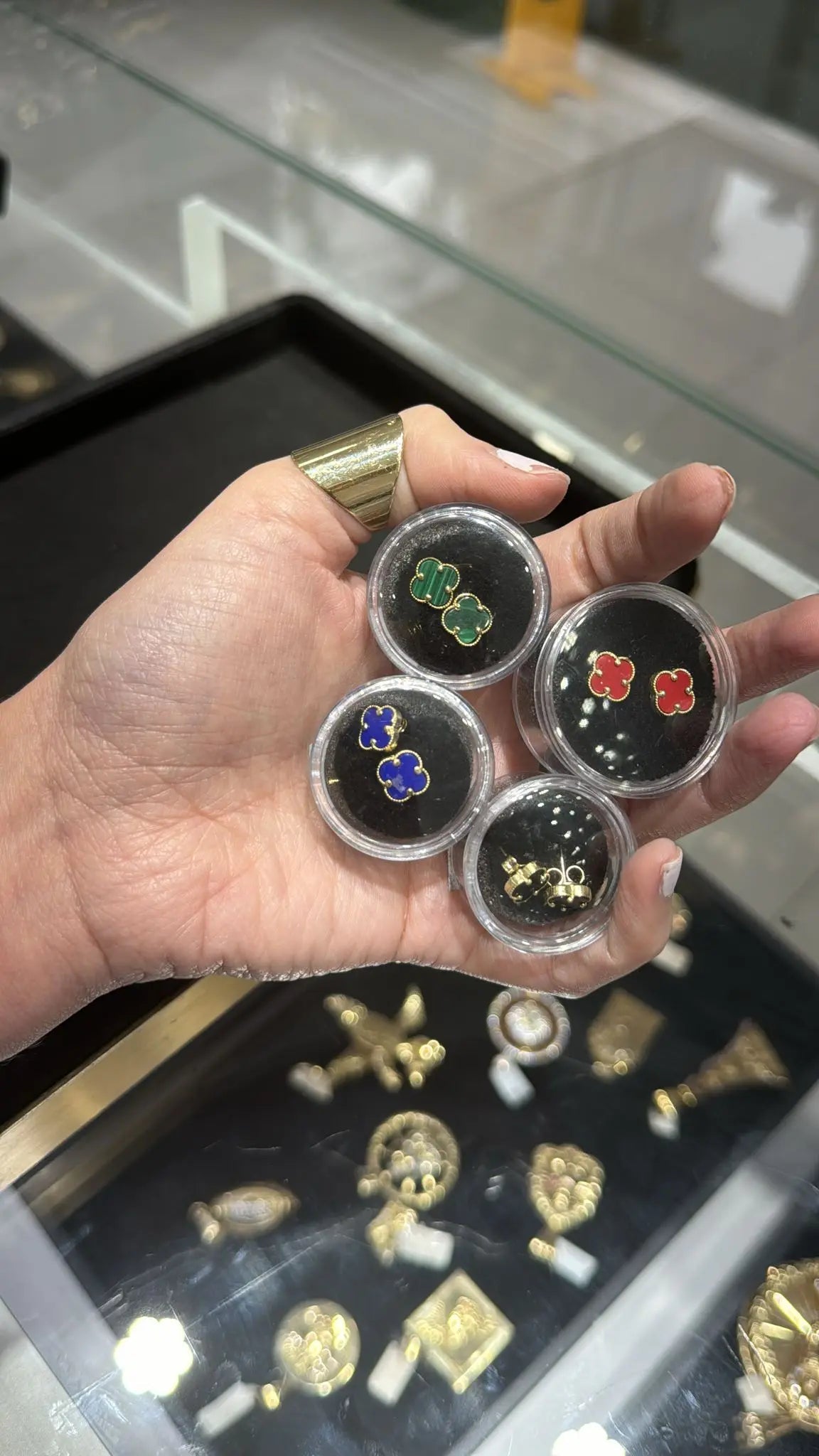 10K Women's Earring - Miami Jewelry 