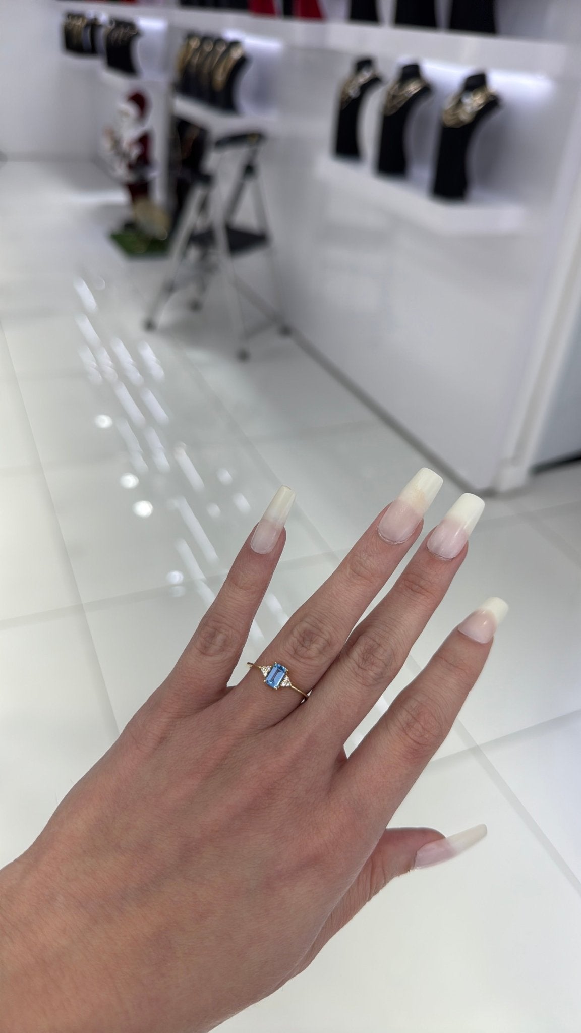 10K Blue Stone Ring - Miami Jewelry