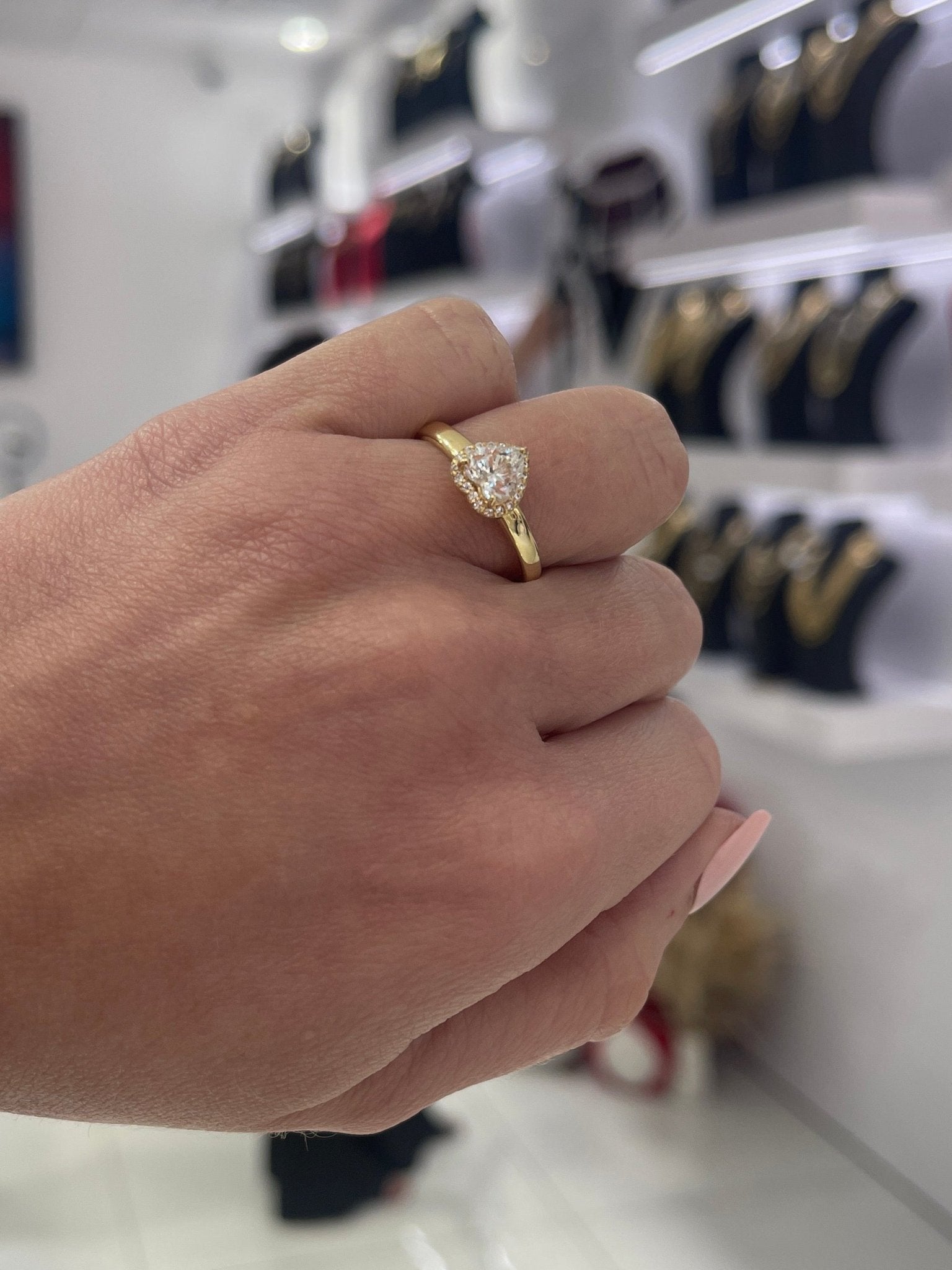 10K White Heart Ring - Miami Jewelry