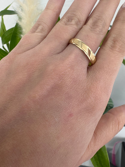 14K Women Ring