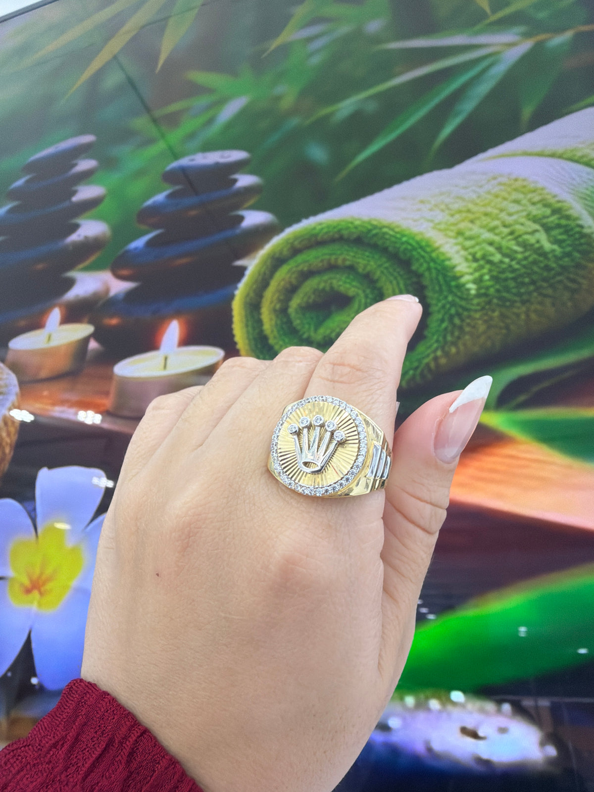 14k crown ring