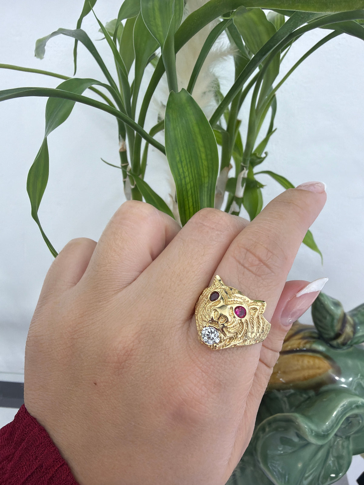 14k tiger ring