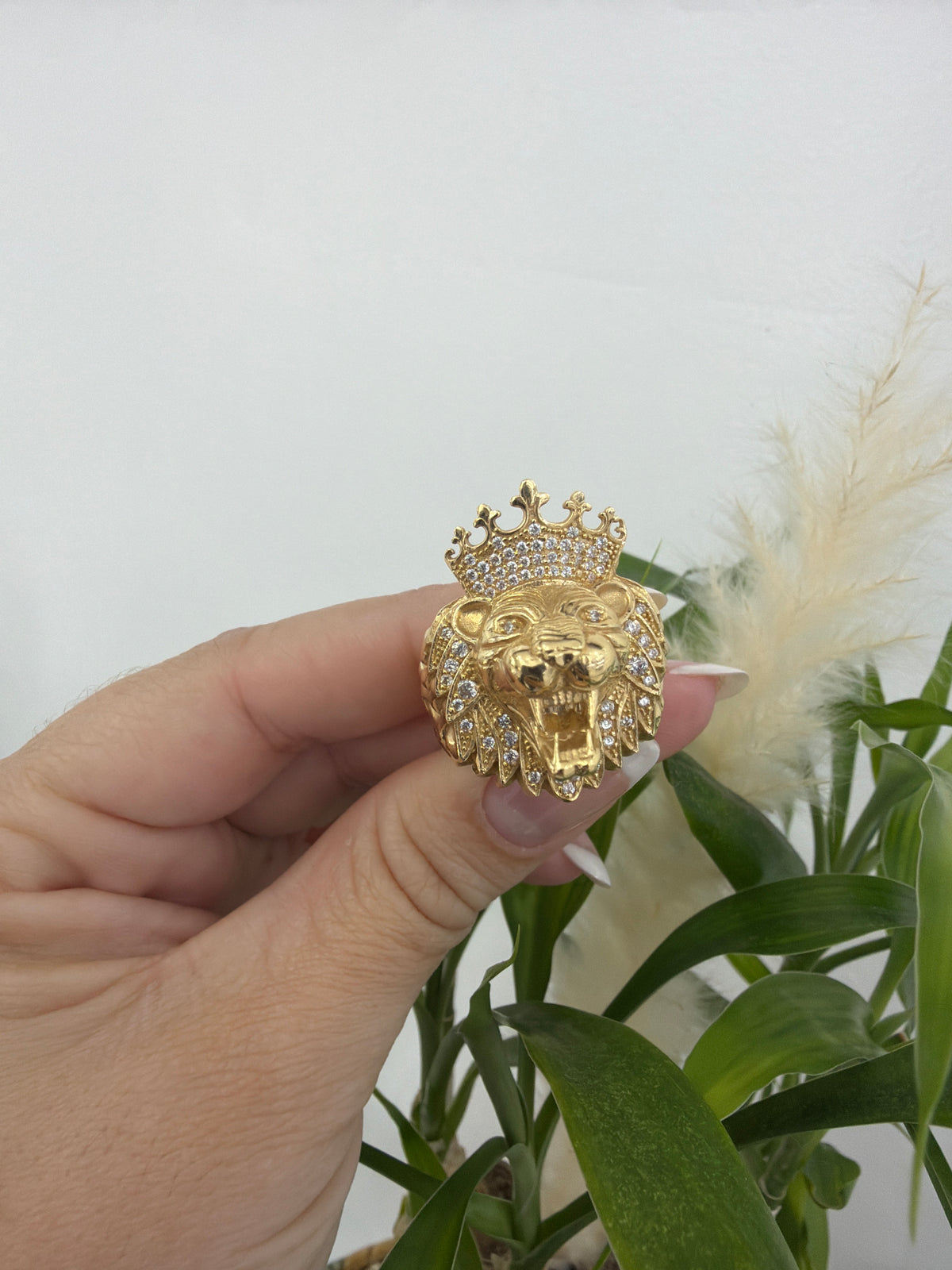 14k Lion Ring