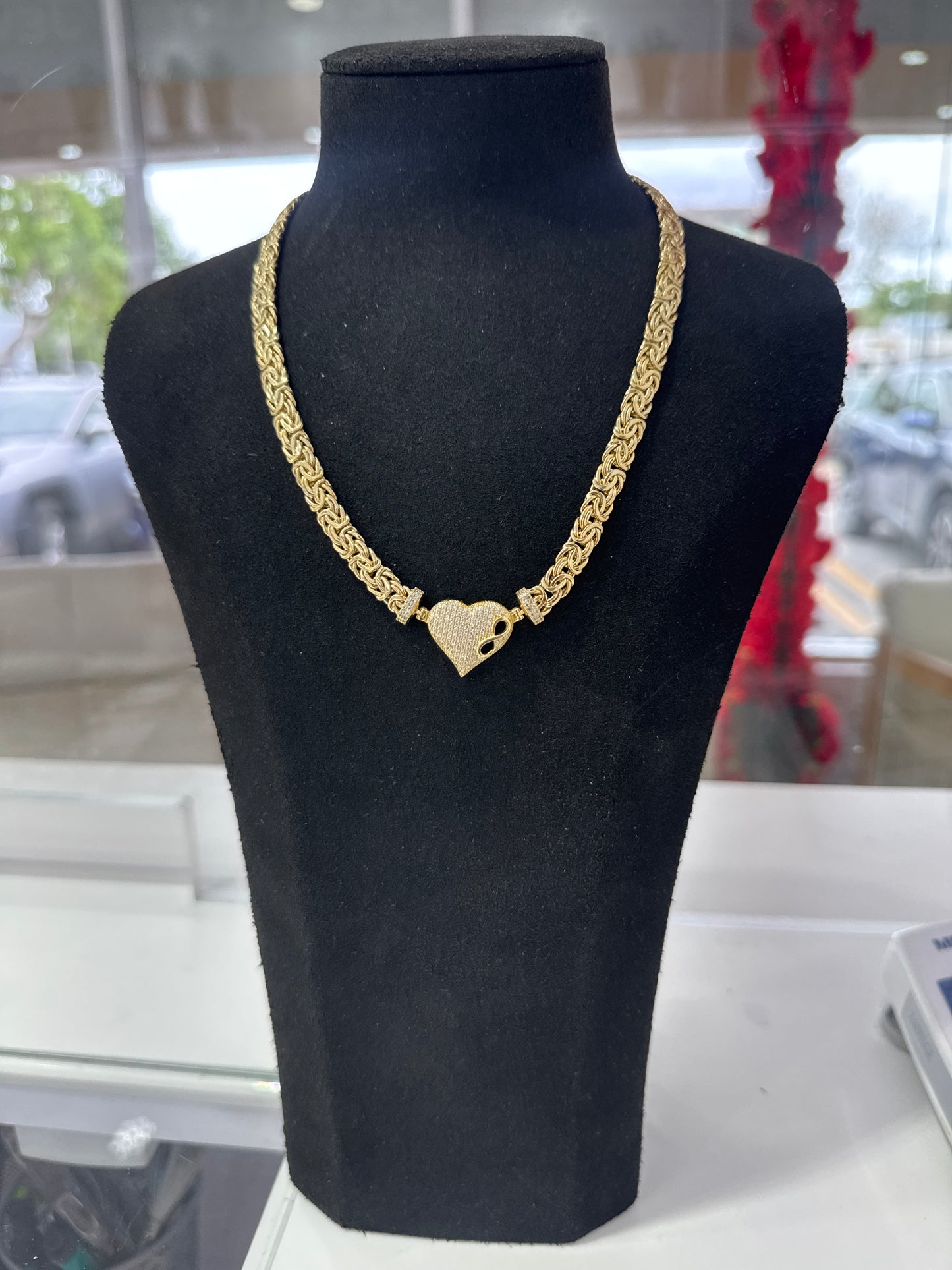 10K Heart Byzentina Necklace