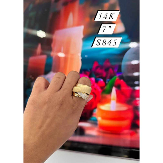 14K Elegant Ring