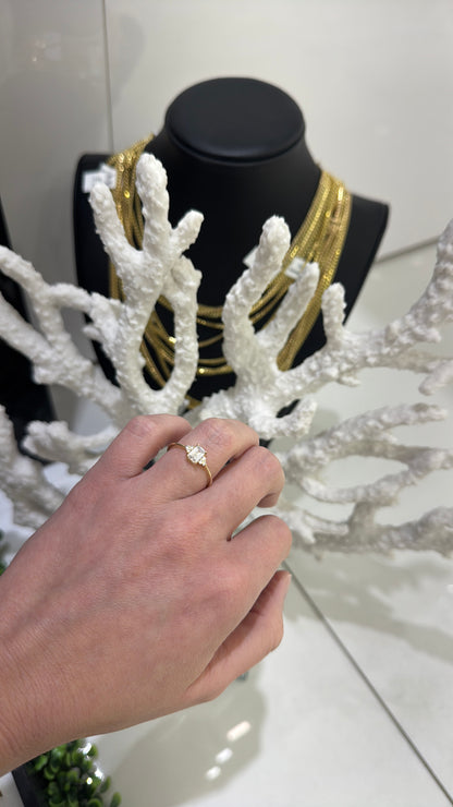 10K White Stone Ring