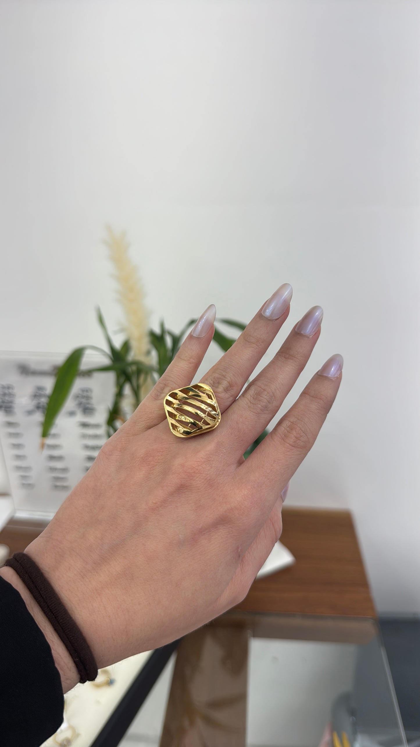 10K Plain Ring Size 81/4