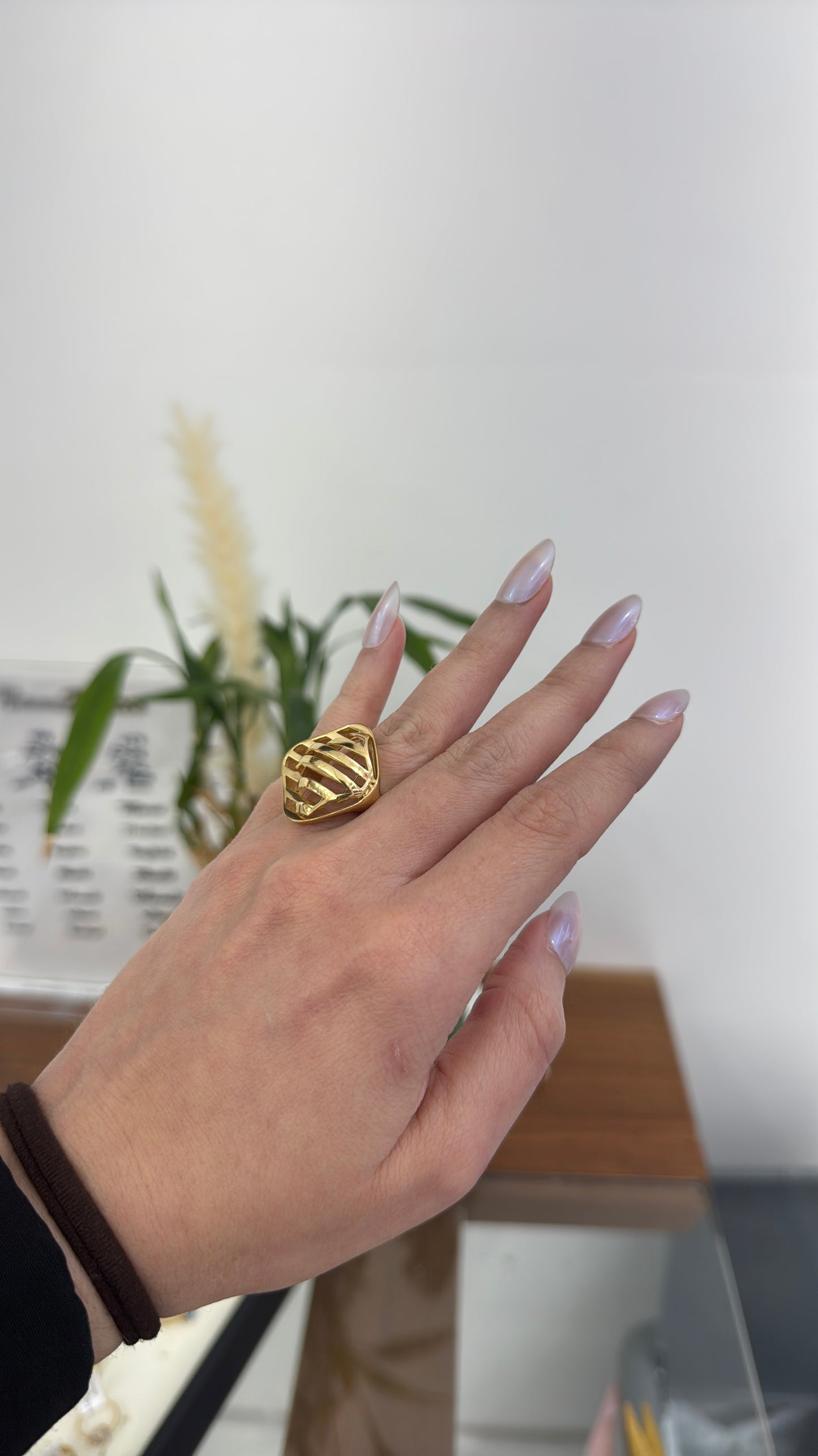 10K Plain Ring Size 81/4