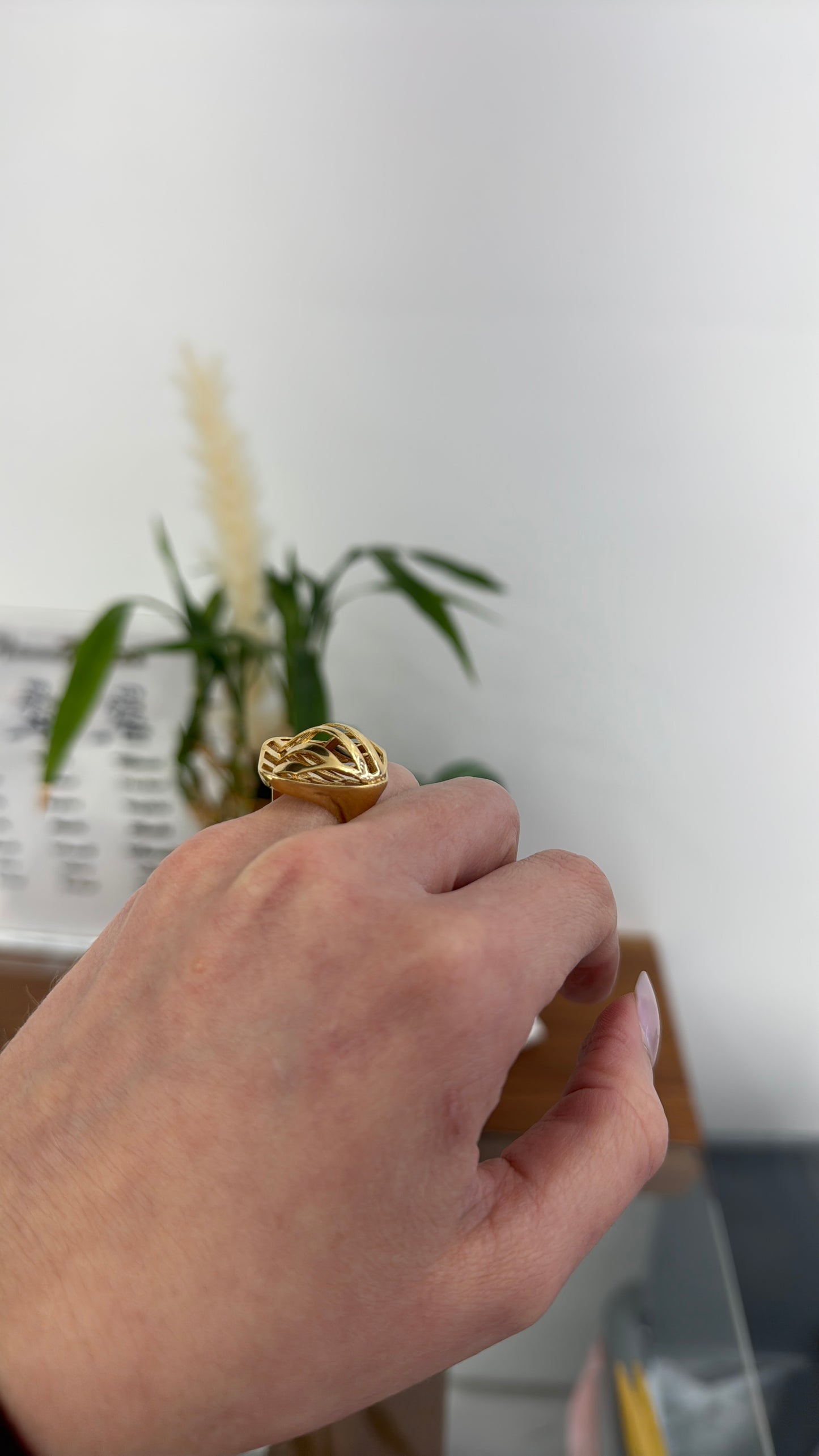 10K Plain Ring Size 81/4
