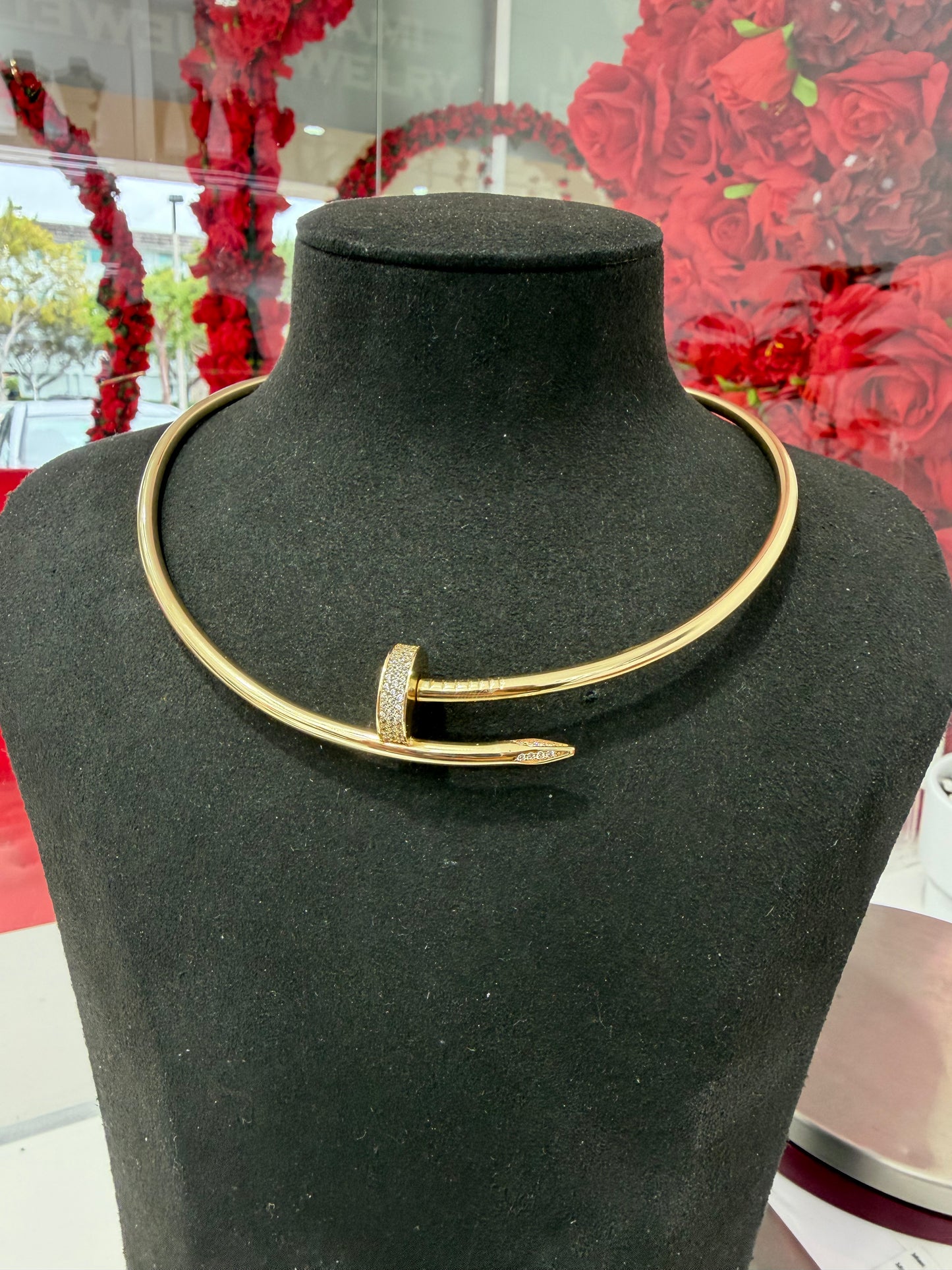 14k collar de clavo