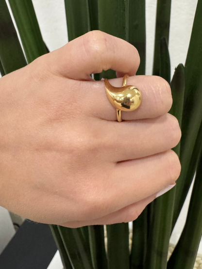 14K Tear Earrings