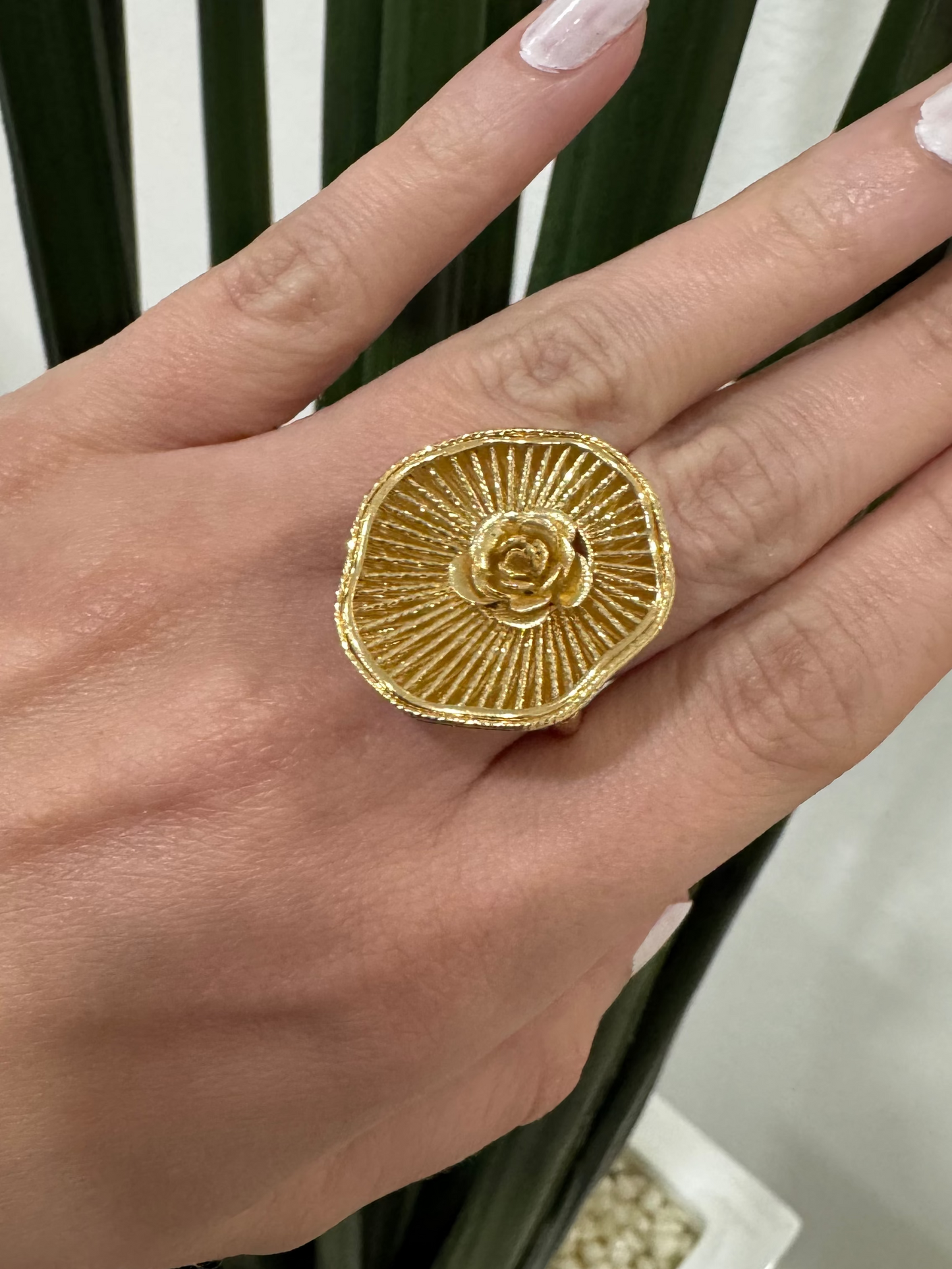 14K Flower Ring