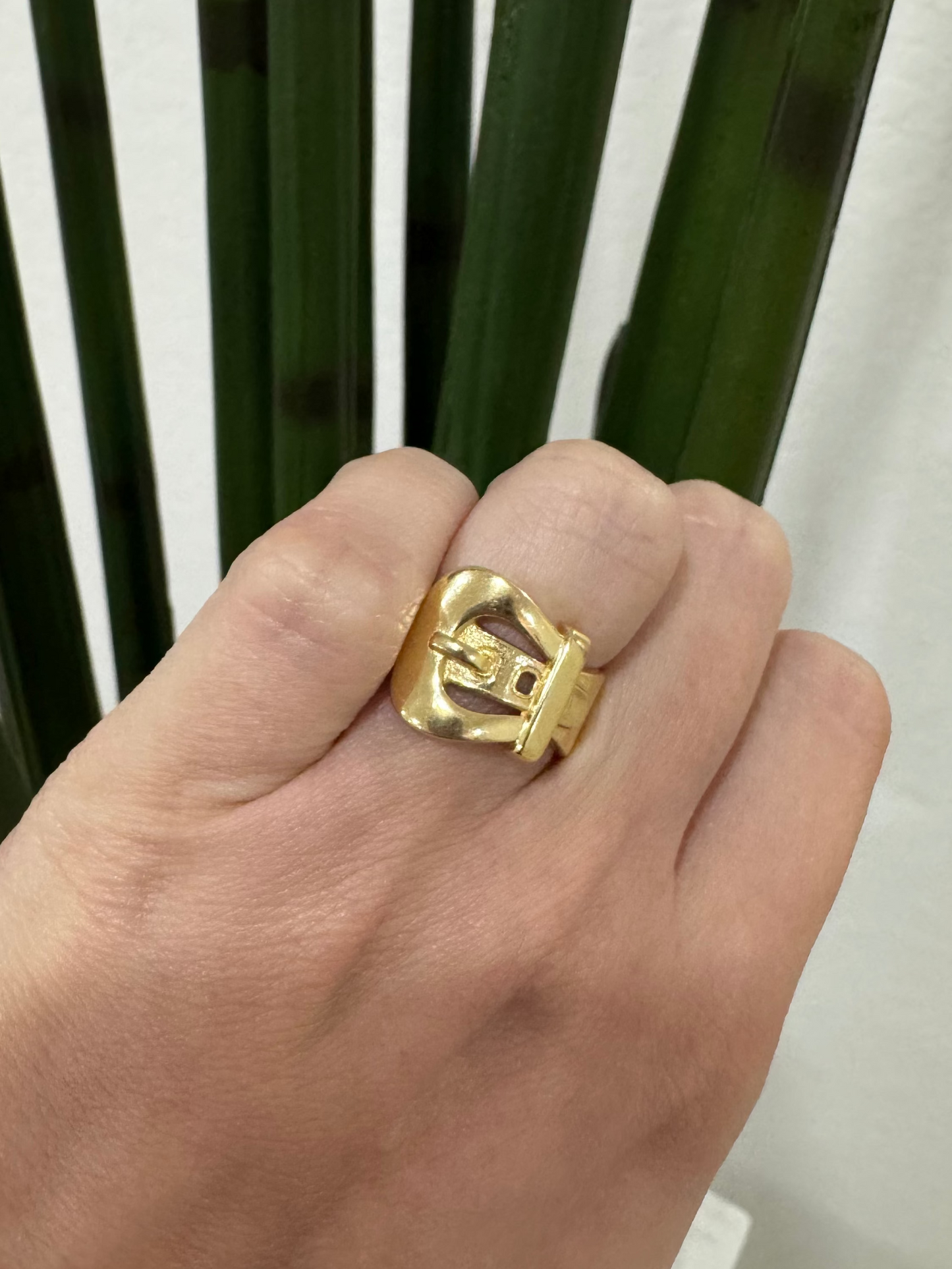 14K Belt Ring