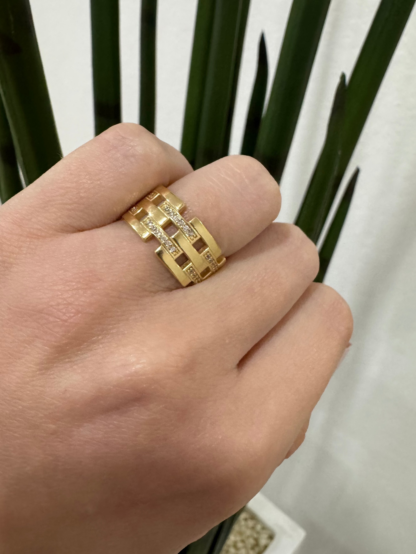 14K Women Ring