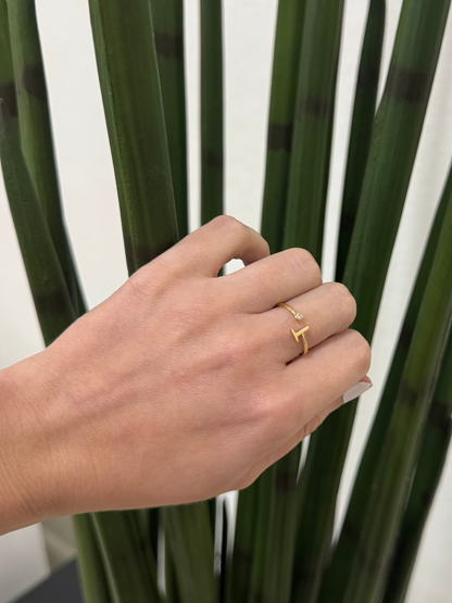 14K T Initial Ring