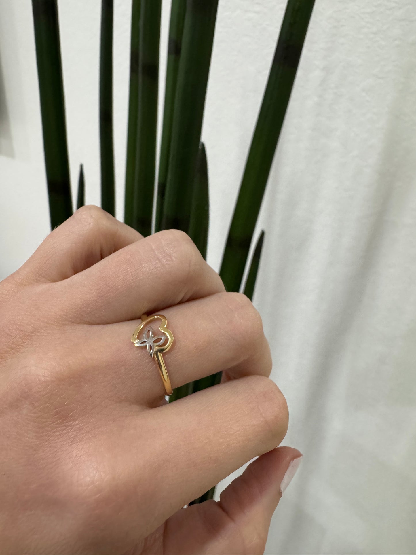 14K Heart Ring