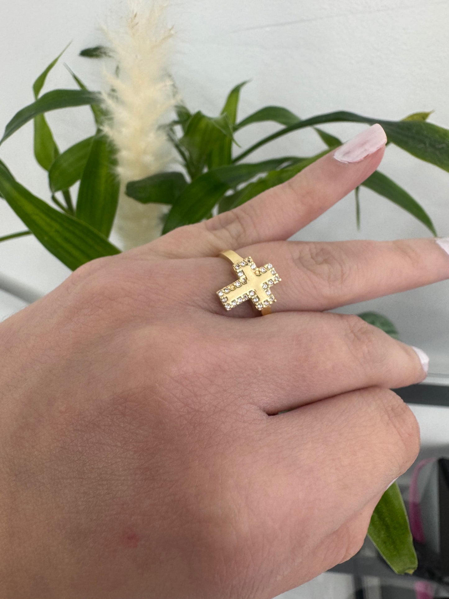 14K Cruz Ring