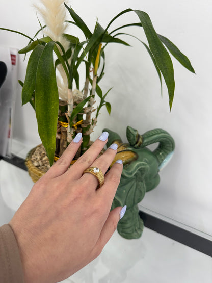 10K White Stone Ring