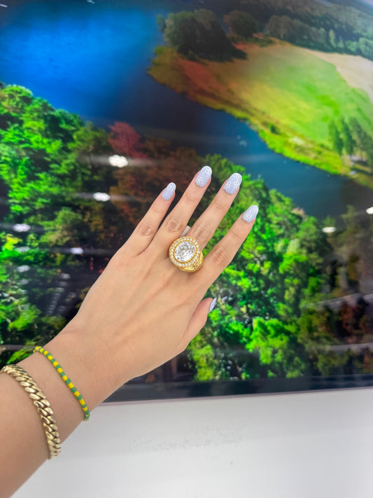 10K White Stone Ring