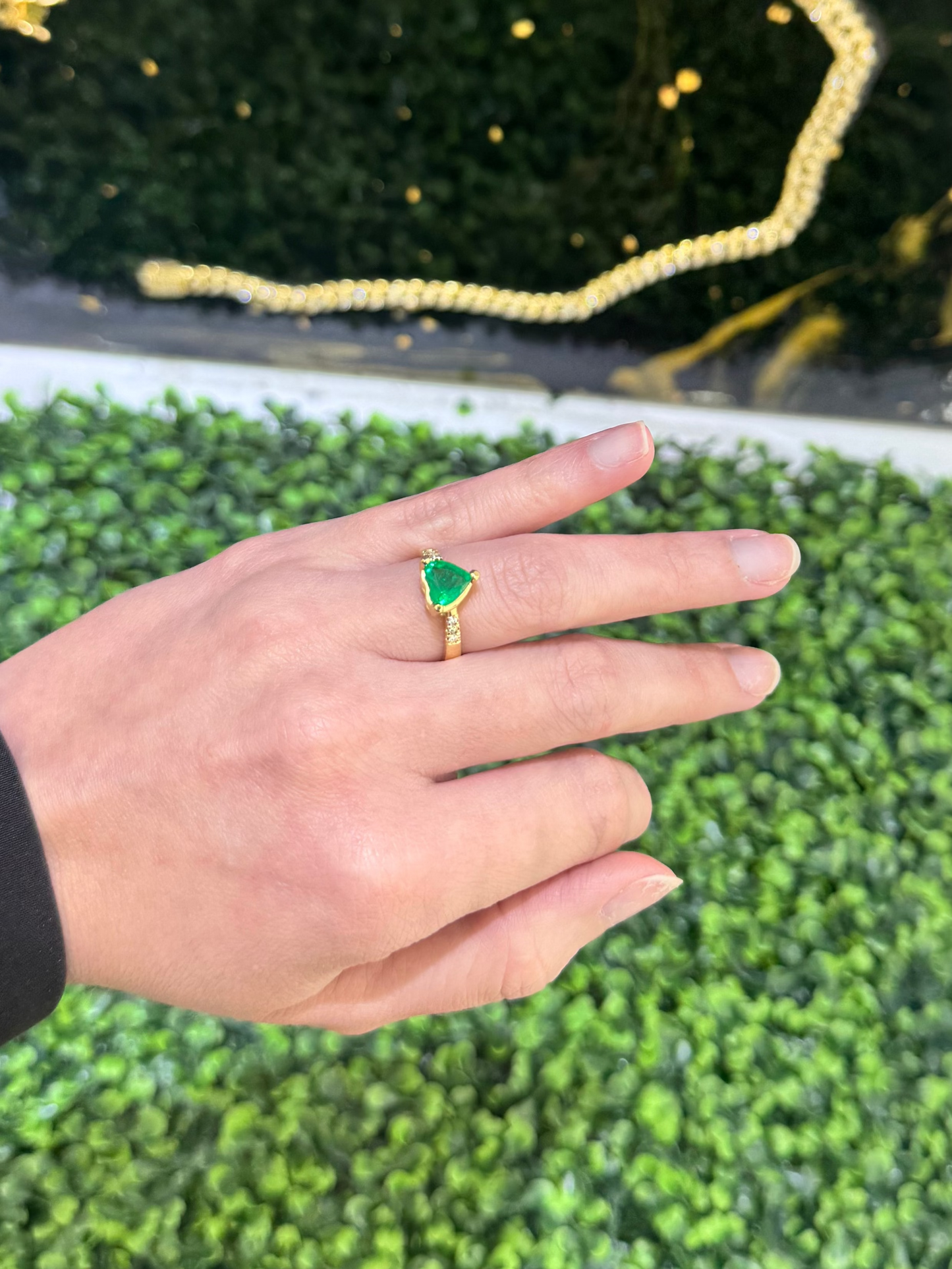 18K Emerald Women Ring