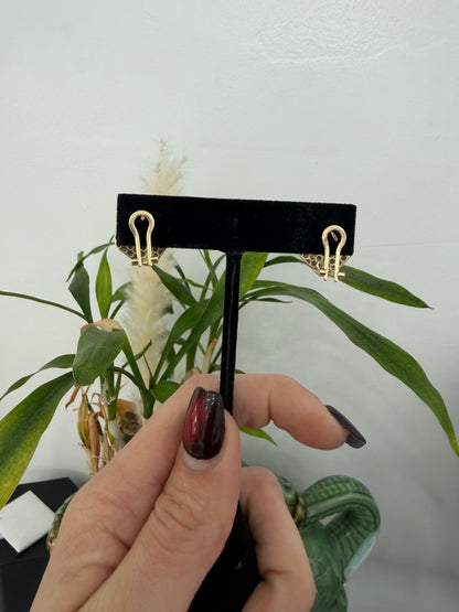 Earring 10k