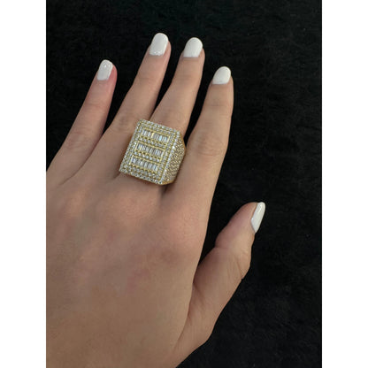 14K White Stone Ring