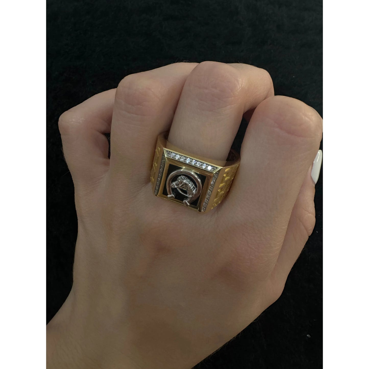 14K Horse Ring