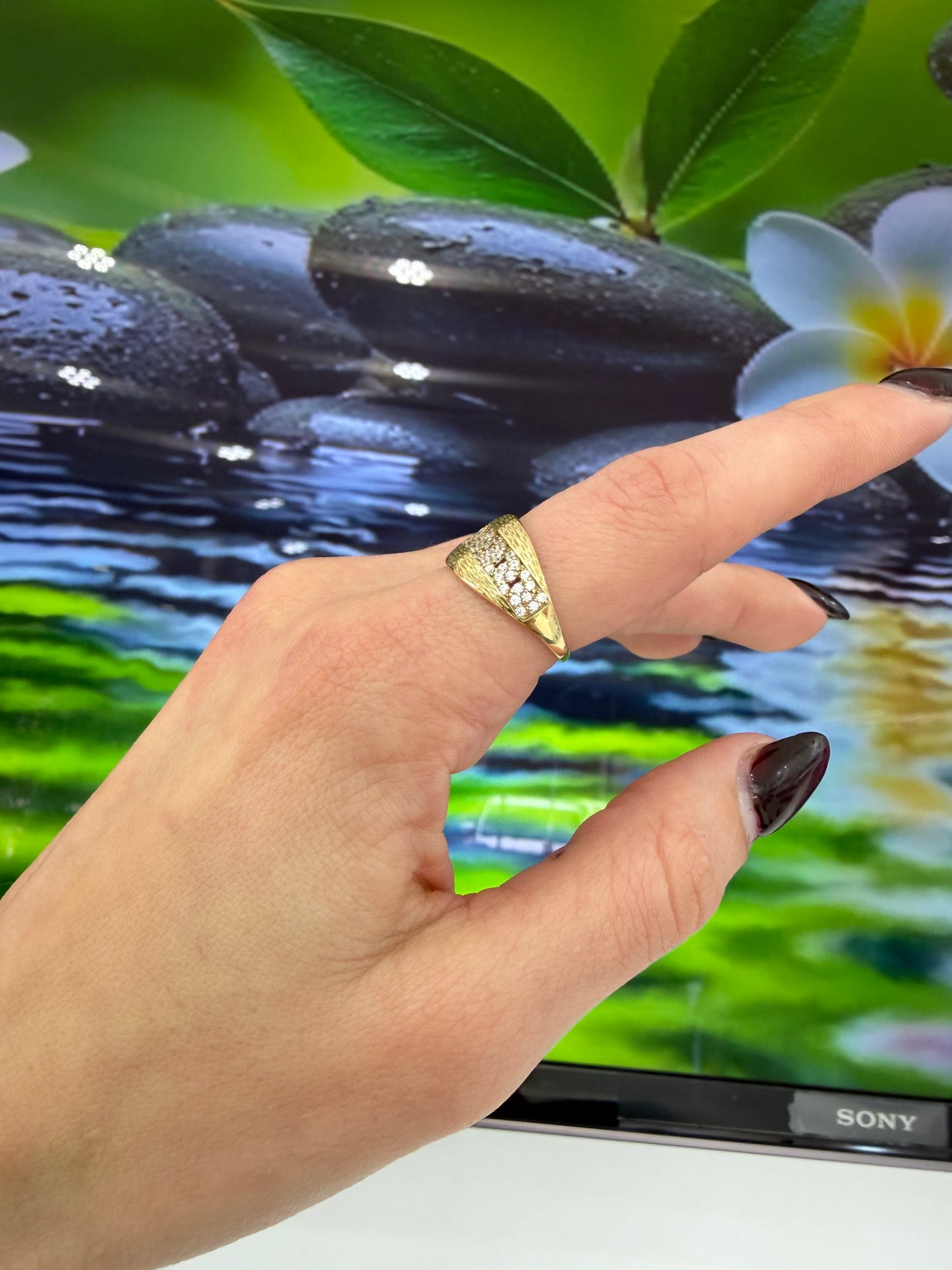 10K live ring
