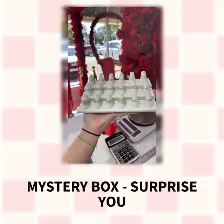 Mystery Box - Surprise you by@Outfy